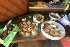 Das Buffet ist wieder reichhaltig gedeckt.