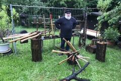 "Holzmacherwerkzeuge und -gerätschaften" war das Motto am Bauzaun.